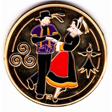 Couple danseurs bretons