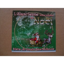 Etiquette de bière - L'Alsacienne sans culotte de Noel - vert - écriture blanc/rouge - 8.5X8 cm