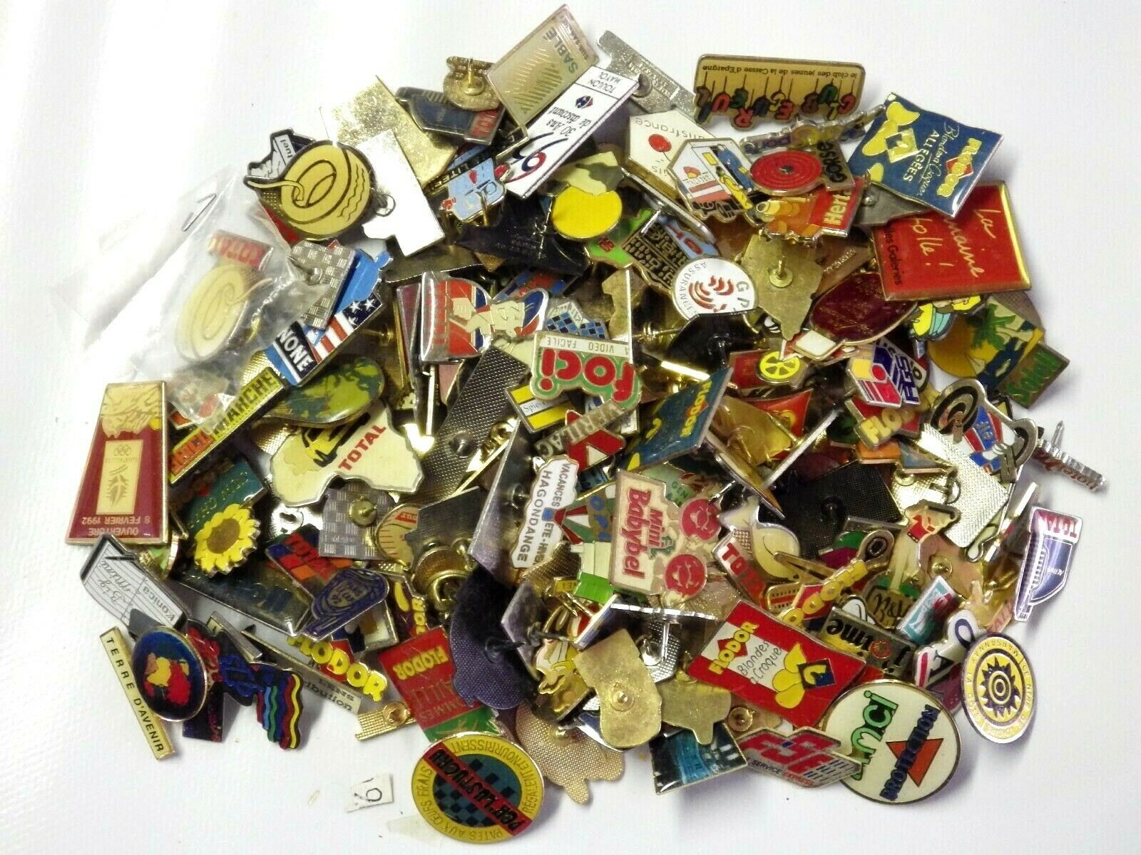 Pins Bulk - World Pins, Pins Lot, Assorted Lapel Pins