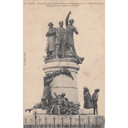 Carte postale - Laon - Le monument des instituteurs de l'Aisne