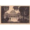 Carte postale - Vichy - Le casino vu des jardins