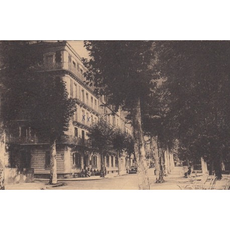 Carte postale - Vichy - Hotel de plaisance et beau rivage