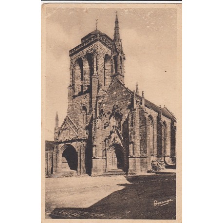 Carte postale - Locronan - L'église et la chapelle du pénity