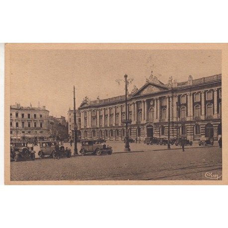 Carte postale - Toulouse - Façade et place du Capitole