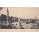 Carte postale - Bordeaux - Les colonnes Rostrales et les quais nord